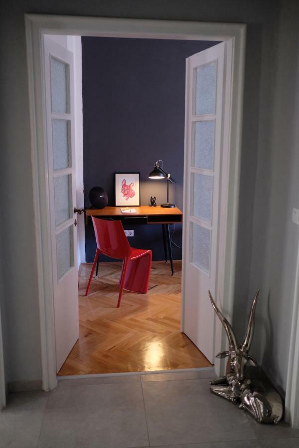 Luxury Old Town Apartment *